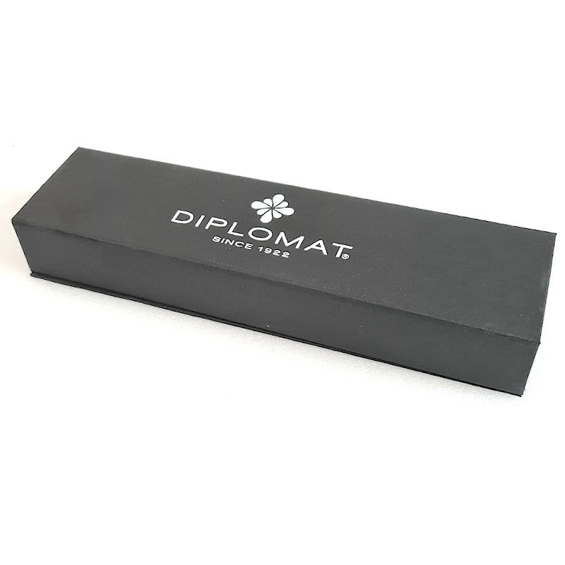 DIPLOMAT TRAVELLER Funky Green NEW!!