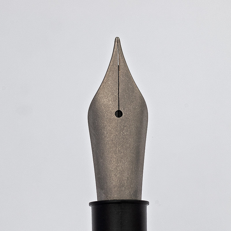 Bock 250 Titanium Nib