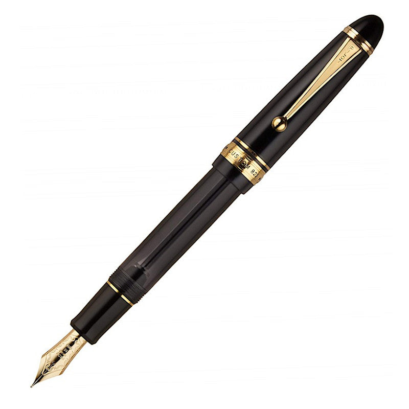 Pilot Custom 823 Schwarz